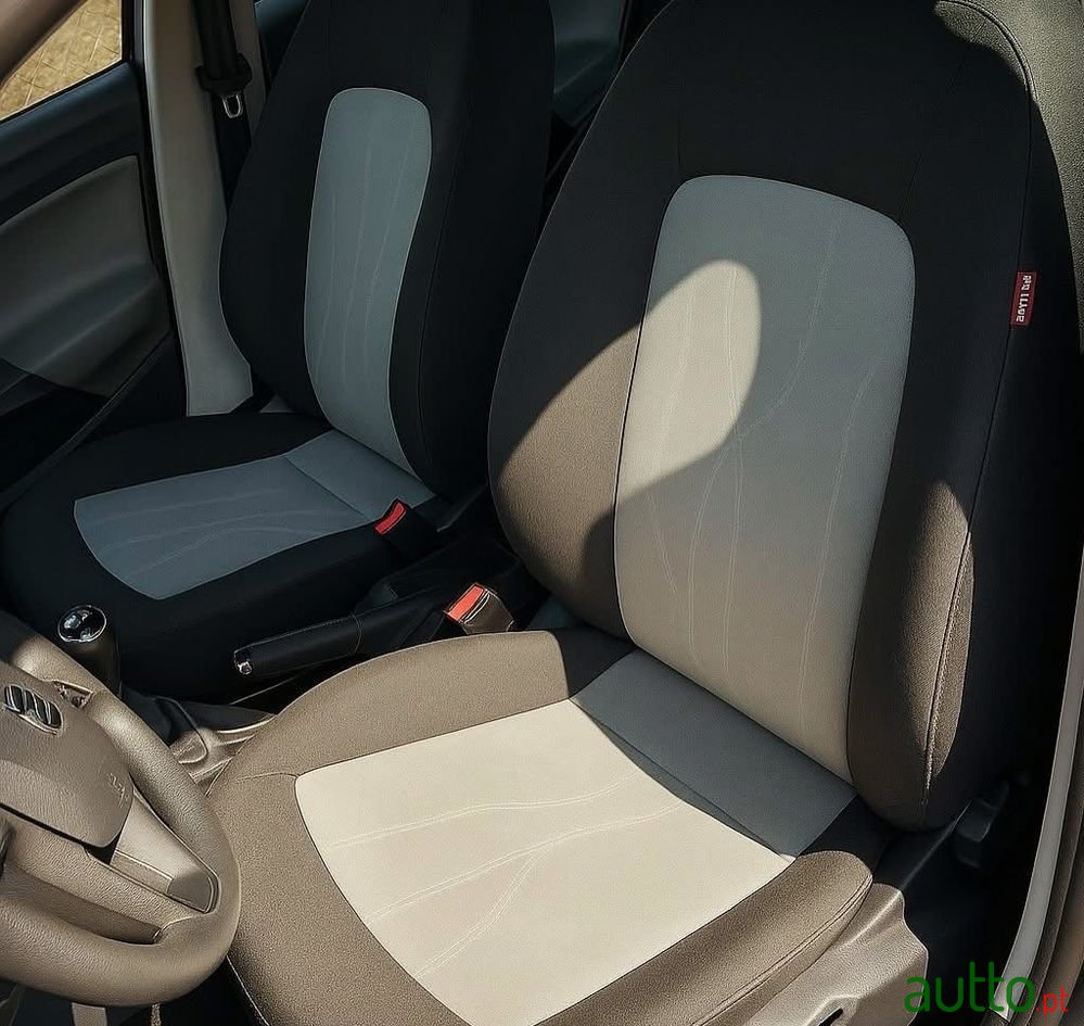 2014' SEAT Ibiza 1.2 Tdi Style photo #5