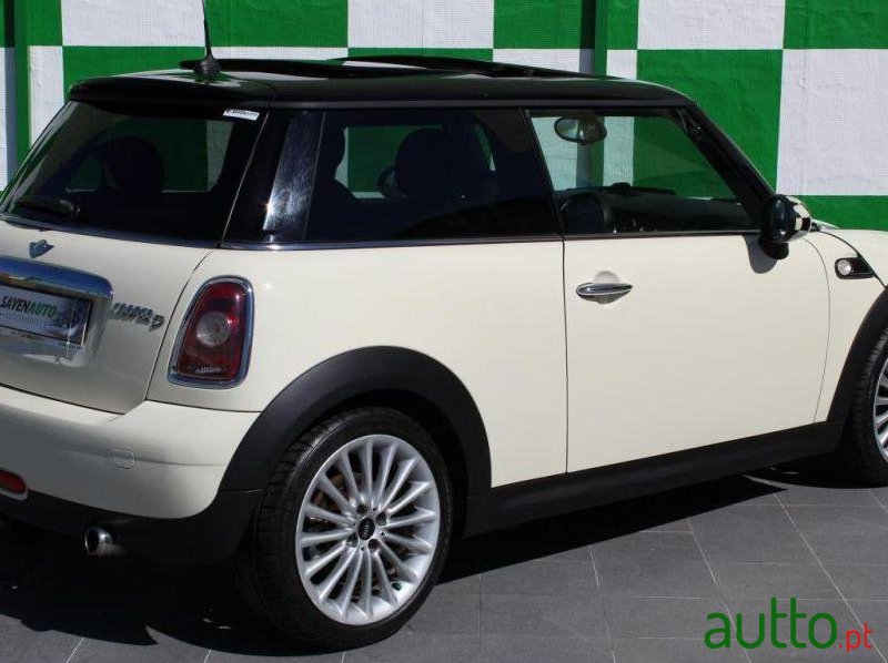 2008' MINI Cooper D photo #2