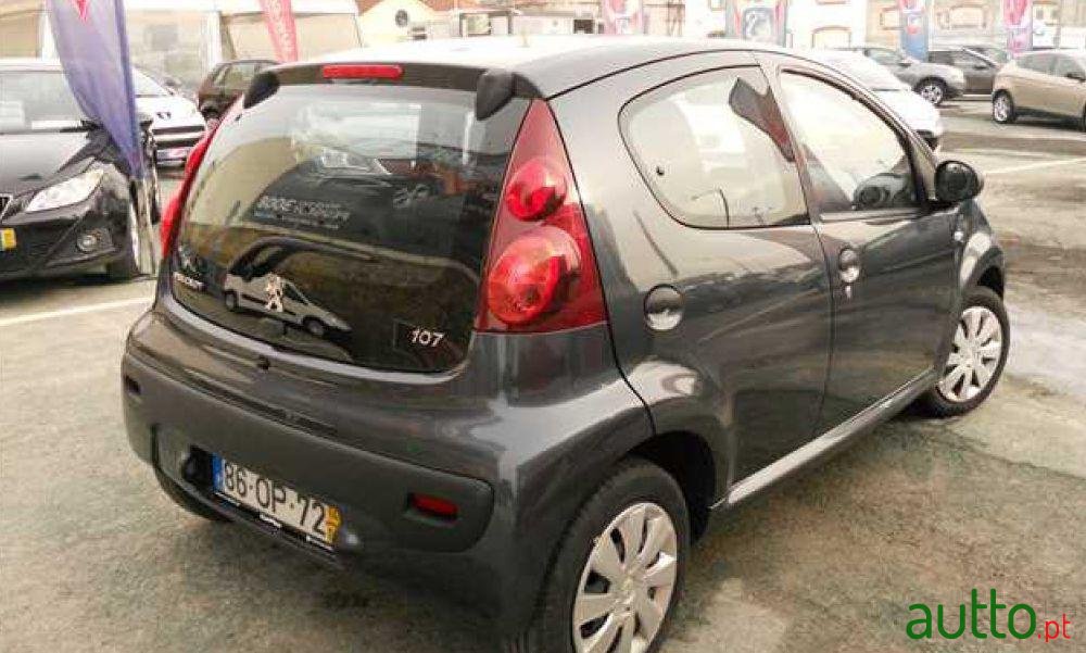2014' Peugeot 107 1.0 Access photo #3