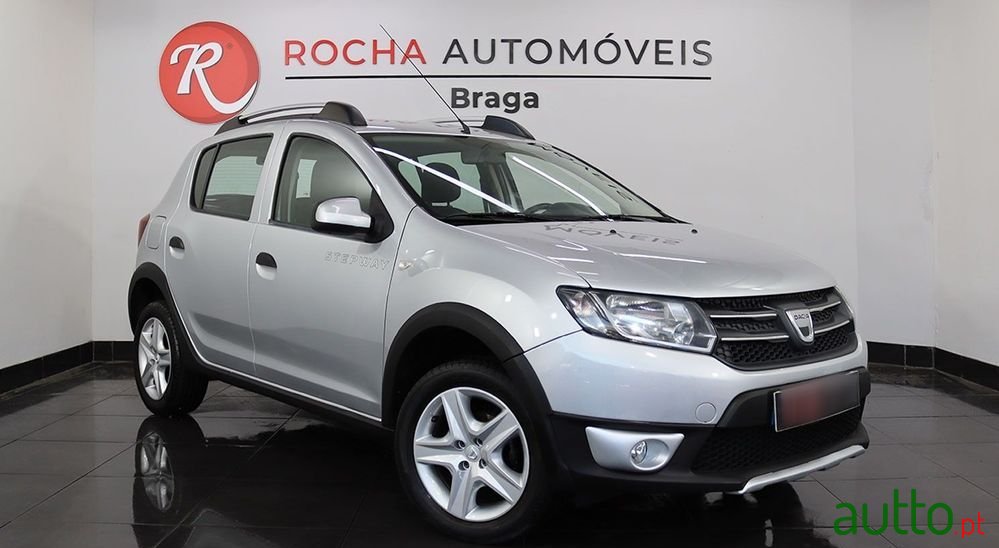 2014' Dacia Sandero Stepway photo #3