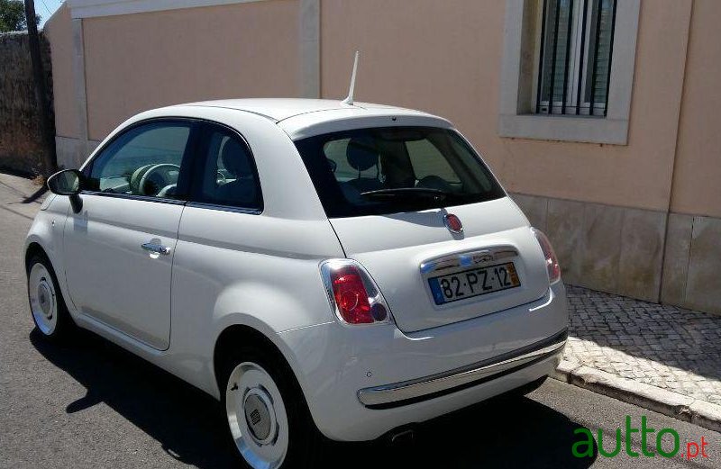 2015' Fiat 500 Vintage Limited Edition photo #2
