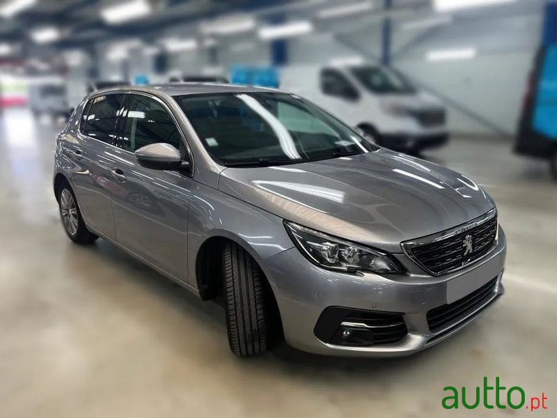 2021' Peugeot 308 photo #2