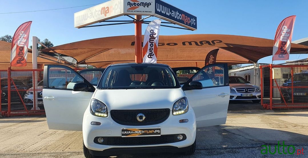 2016' Smart Forfour photo #1
