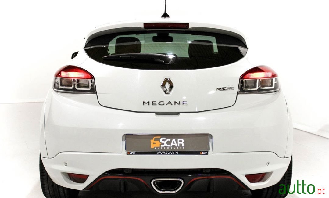 2012' Renault Megane Coupe photo #4
