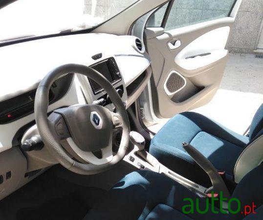 2013' Renault Zoe photo #1