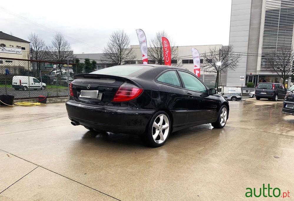 2001' Mercedes-Benz C 230 photo #4