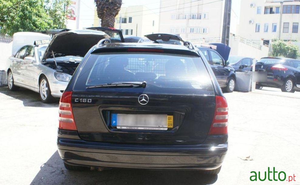 2001' Mercedes-Benz C-180 Classic photo #2