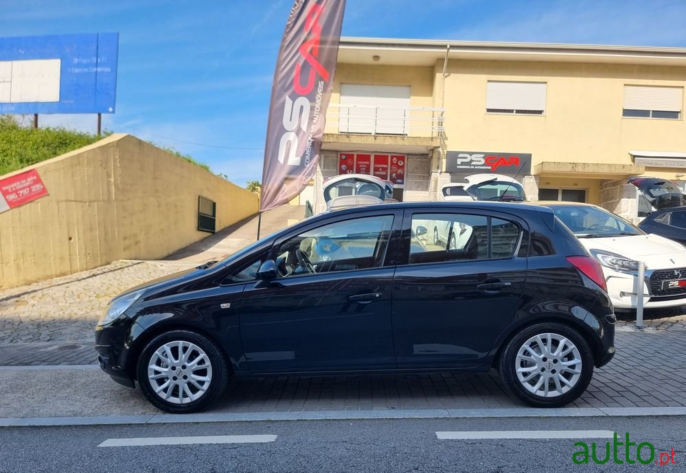 2009' Opel Corsa 1.2 Enjoy photo #2