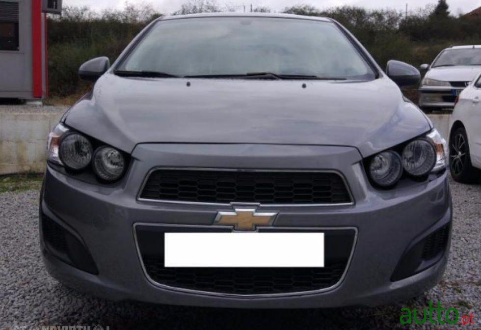 2013' Chevrolet Aveo 1.3 VCDi LTZ photo #1