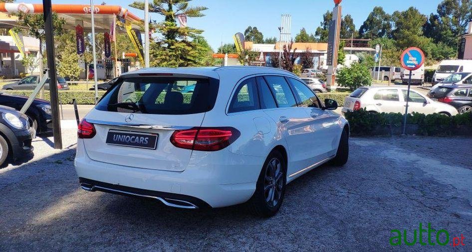 2015' Mercedes-Benz C-200 photo #1