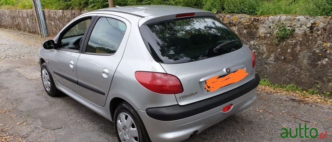 2003' Peugeot 206 photo #1