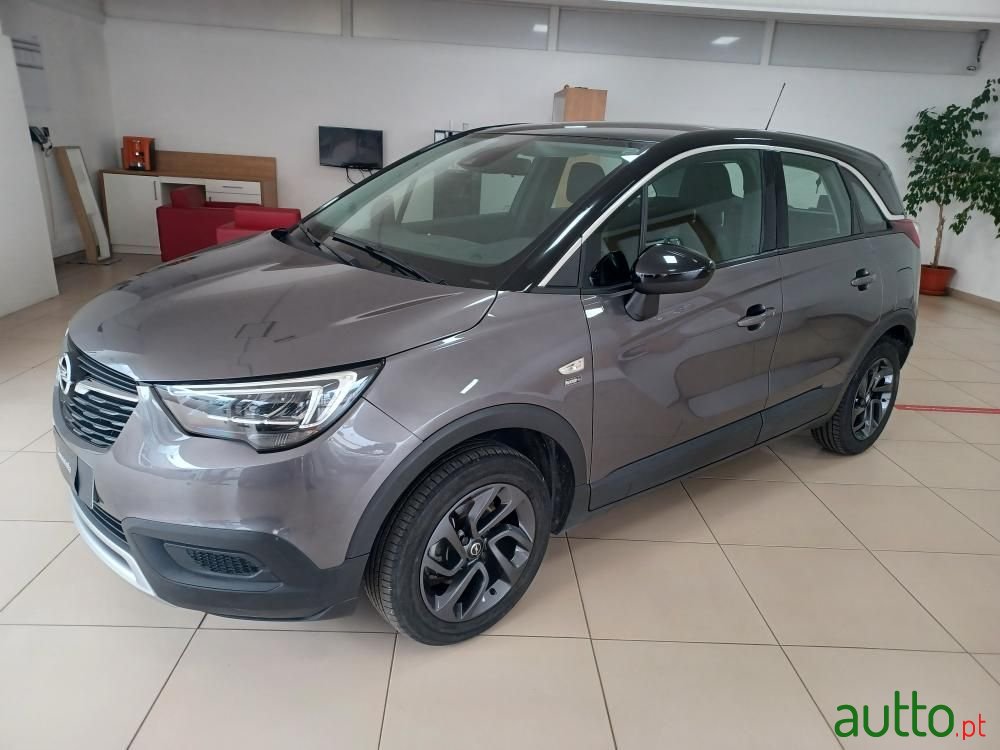 2020' Opel Crossland X photo #3