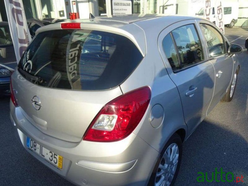 2009' Opel Corsa 1.2 16V Enjoy photo #2