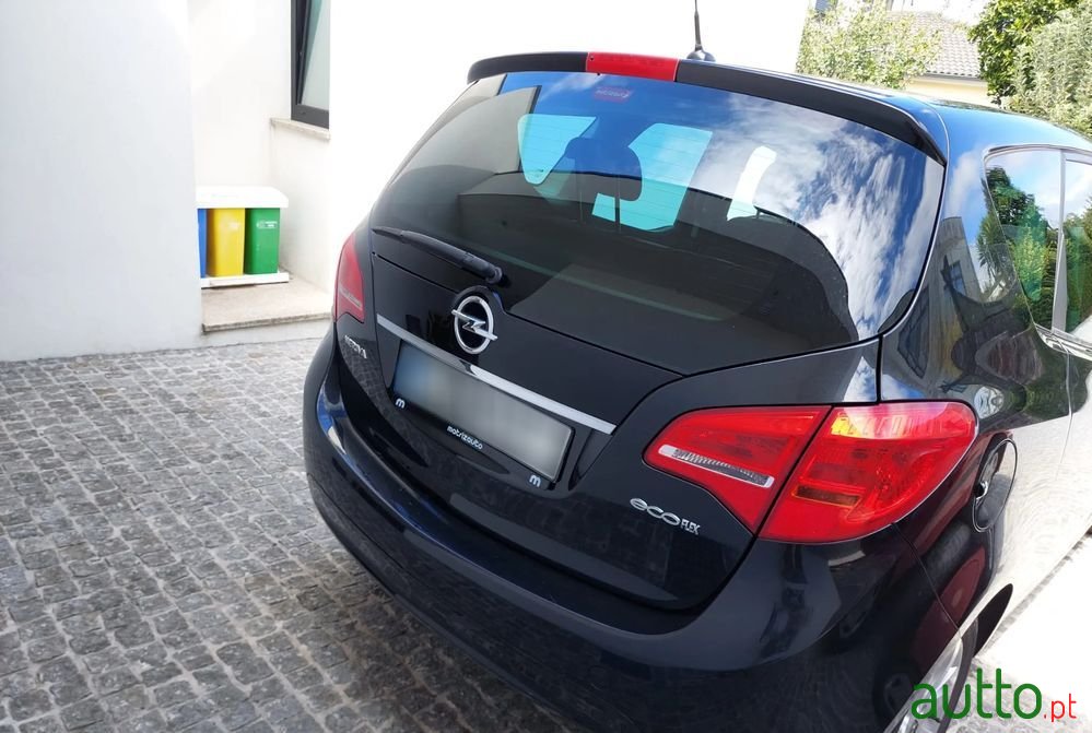 2013' Opel Meriva 1.3 Cdti Cosmo S/S photo #4