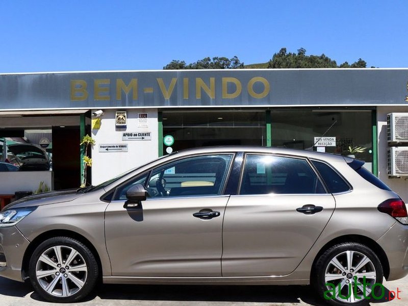 2017' Citroen C4 photo #5