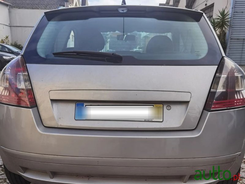2002' Fiat Stilo photo #2