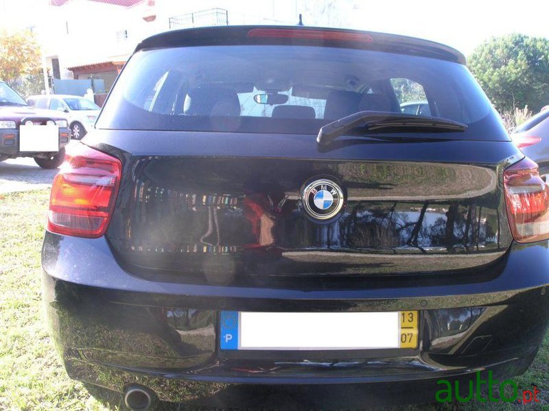 2013' BMW 116 D 109G photo #1