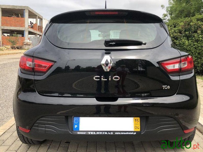 2015' Renault Clio photo #1