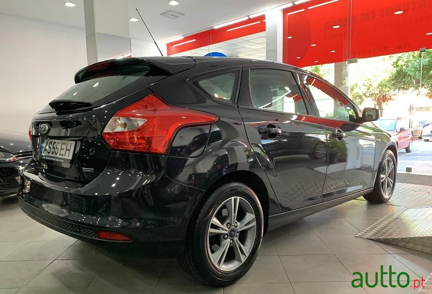 2013' Ford Focus photo #4