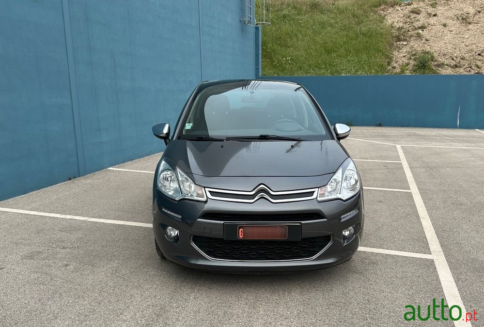 2014' Citroen C3 1.2 Vti Exclusive photo #3