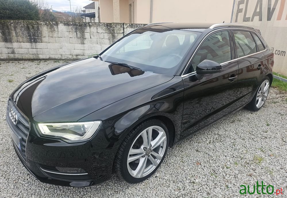 2014' Audi A3 Sportback photo #3