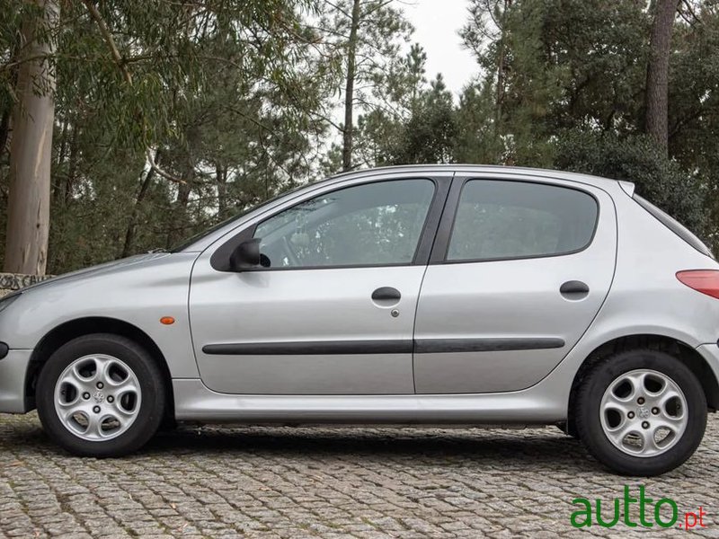 1999' Peugeot 206 photo #3