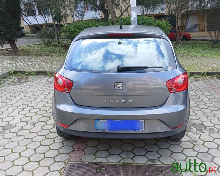 2015' SEAT Ibiza 1.2 12V I-Tech photo #2