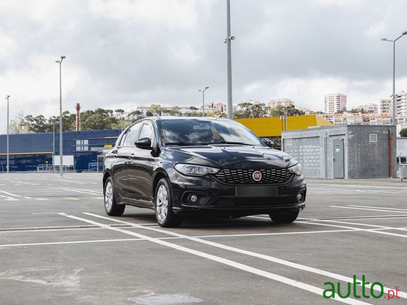 2019' Fiat Tipo photo #1