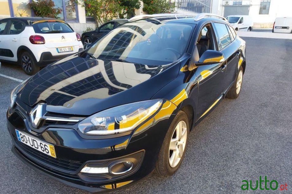 2015' Renault Megane photo #3