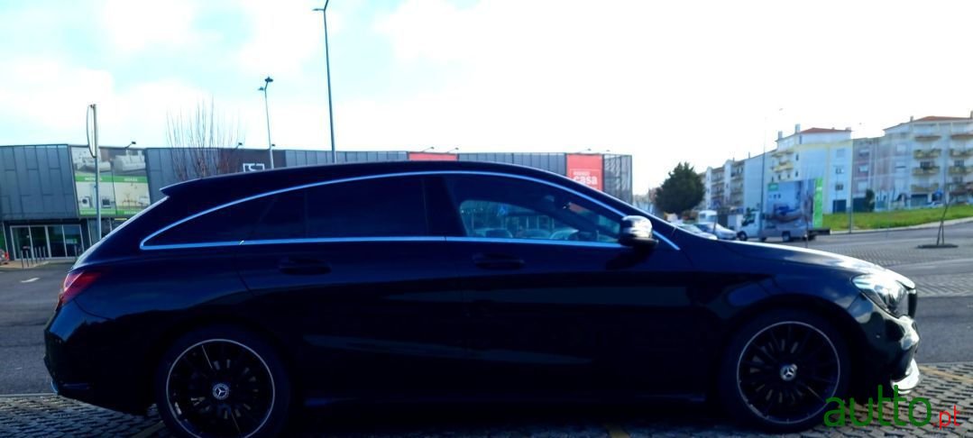 2017' Mercedes-Benz Cla-220 photo #2