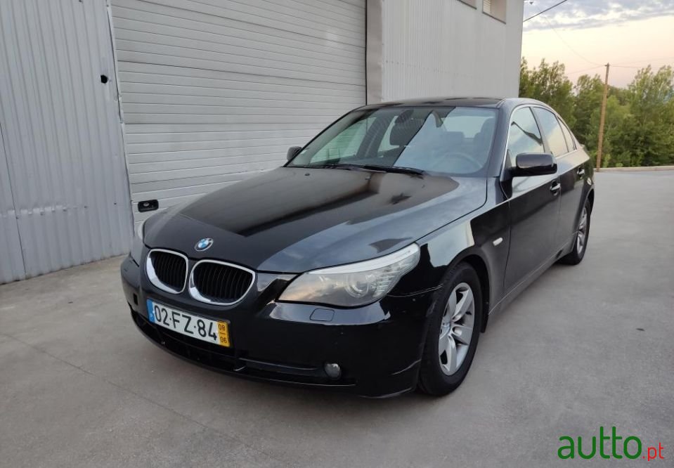 2008' BMW 520 photo #1