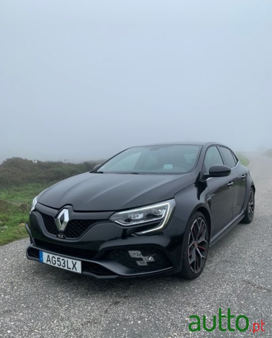 2020' Renault Megane photo #2