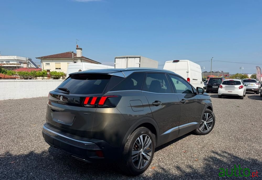 2018' Peugeot 3008 1.5 Bluehdi Gt Line Eat8 photo #3