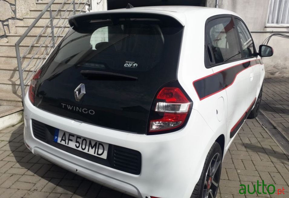2015' Renault Twingo Sport photo #4