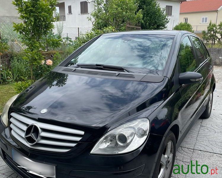 2007' Mercedes-Benz Classe B Cdi photo #2