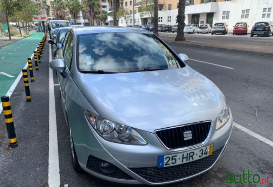 2009' SEAT Ibiza photo #5