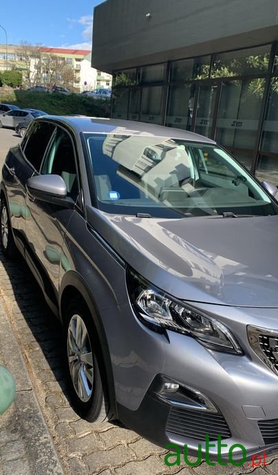 2017' Peugeot 3008 photo #3