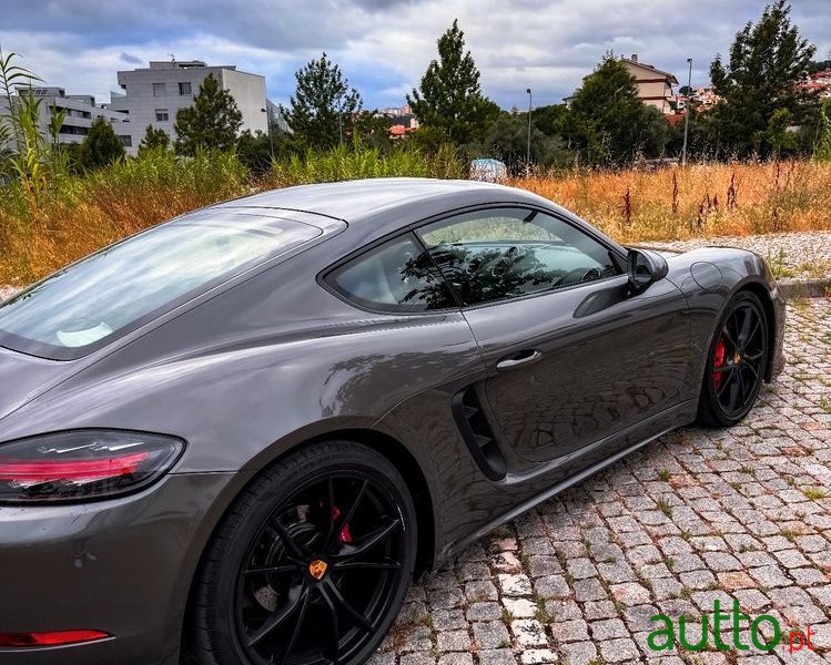 2016' Porsche 718 Cayman photo #6