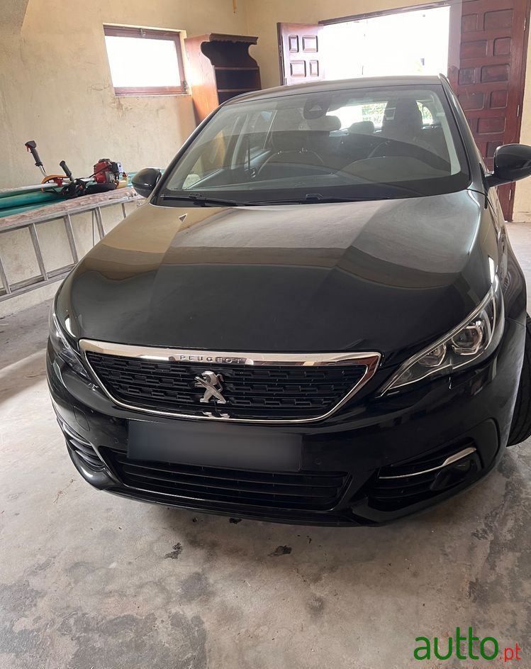 2018' Peugeot 308 photo #6