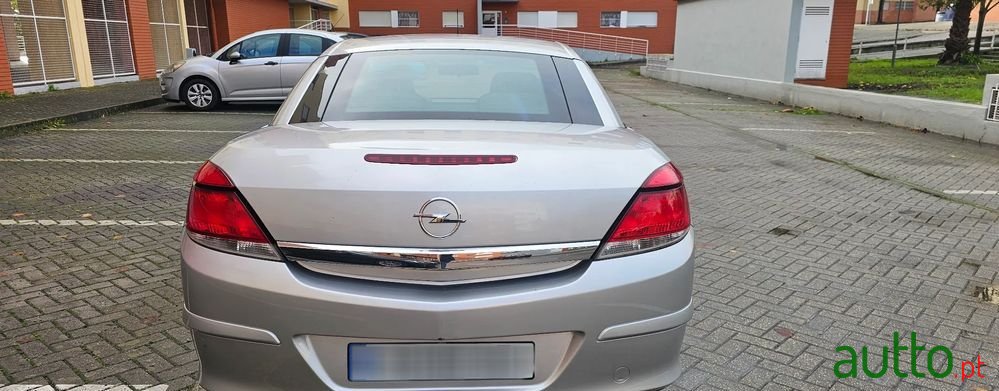 2006' Opel Astra photo #4