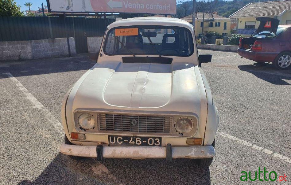1989' Renault 4 photo #3