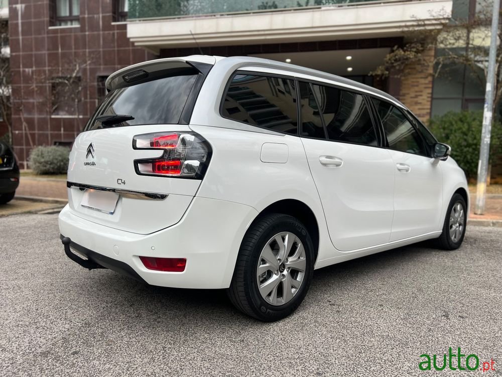 2021' Citroen C4 SpaceTourer photo #5