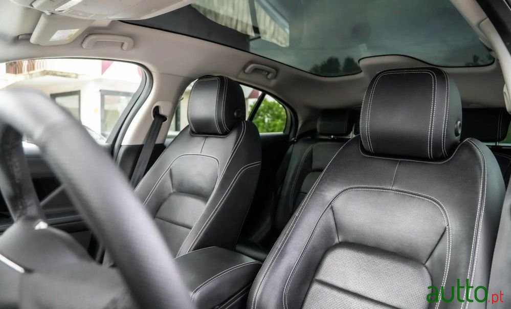 2018' Jaguar I-Pace Ev400 Awd Se photo #5