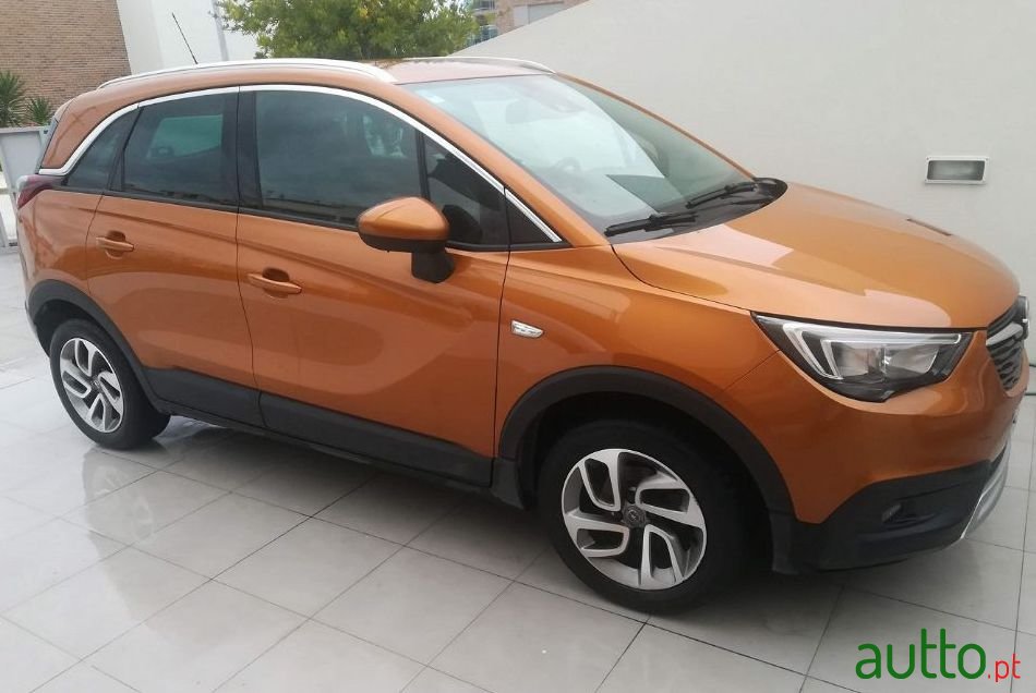 2018' Opel Crossland X photo #2