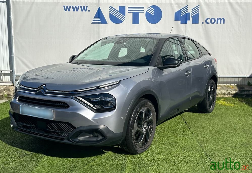 2022' Citroen C4 photo #1