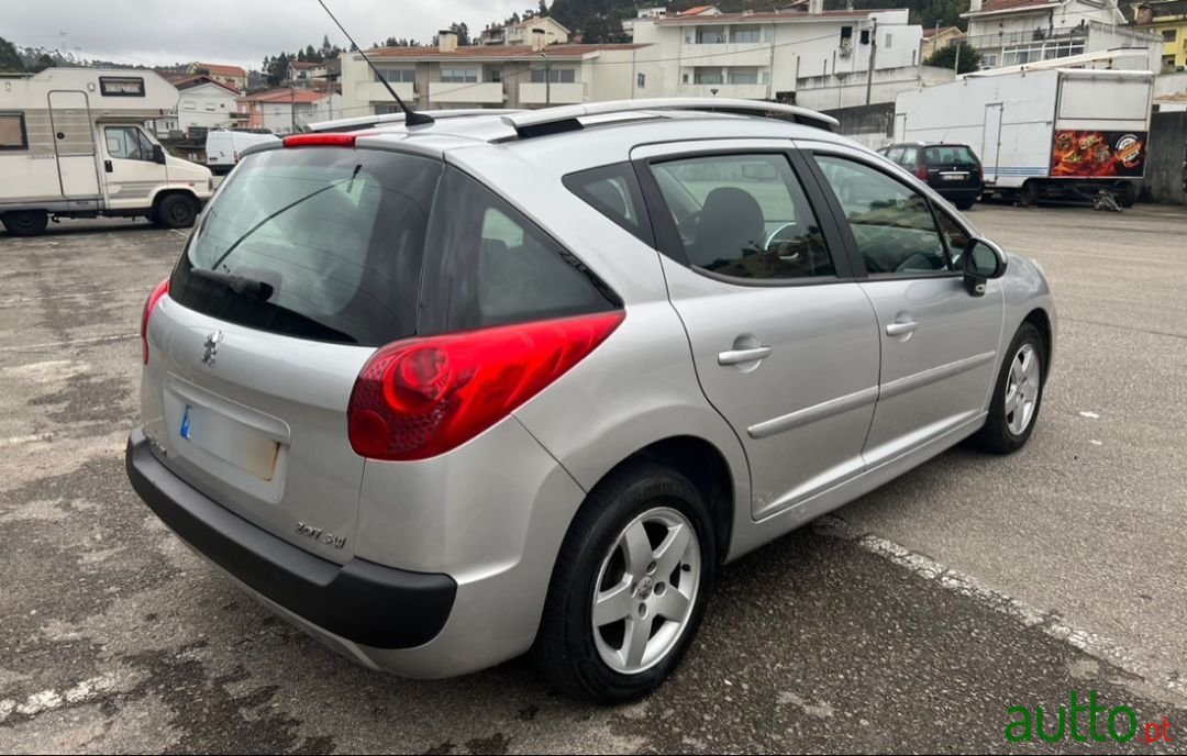 2010' Peugeot 207 Sw photo #6