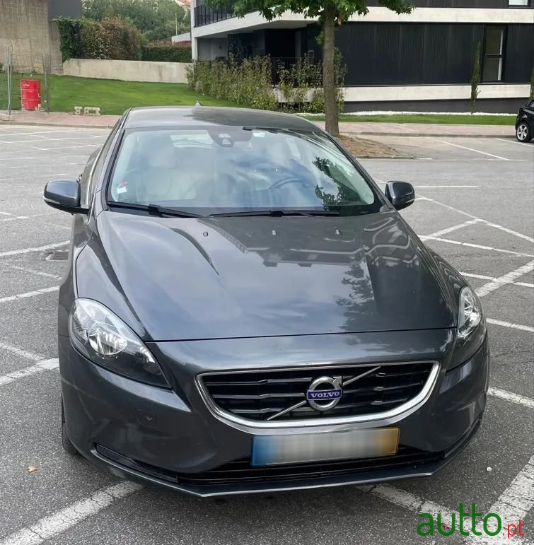 2013' Volvo V40 photo #4