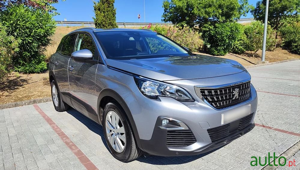 2019' Peugeot 3008 photo #1