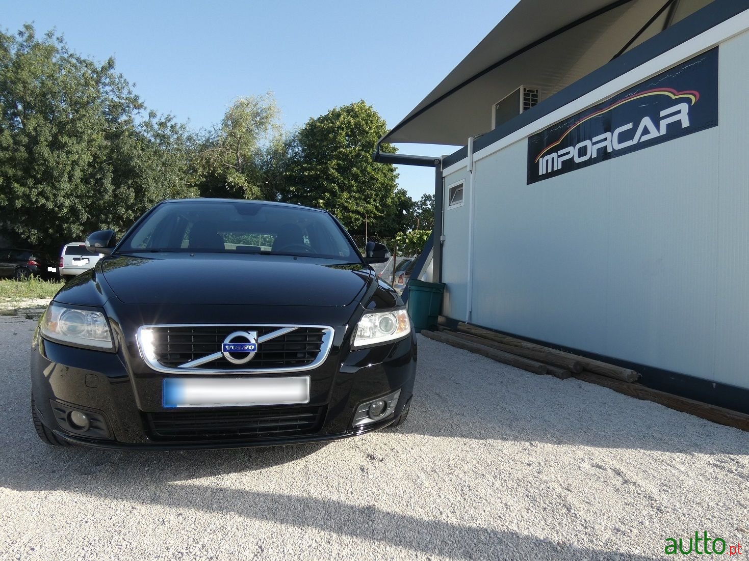 2011' Volvo V50 photo #6