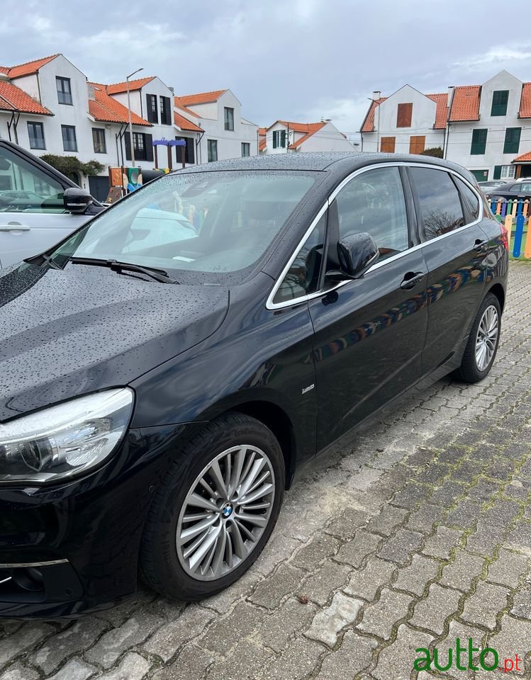 2016' BMW Série 2 D Line Luxury Auto photo #2